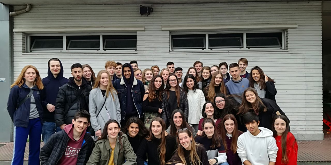 ¡ALUMNOS DE GLADSAXE GYMNASIUM DE VISITA!