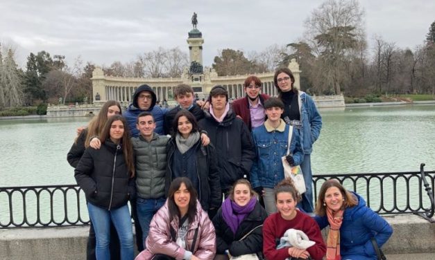 Antigua-Luberriko batxilergoko 1 eta 2. mailako ikasleak Madrilen